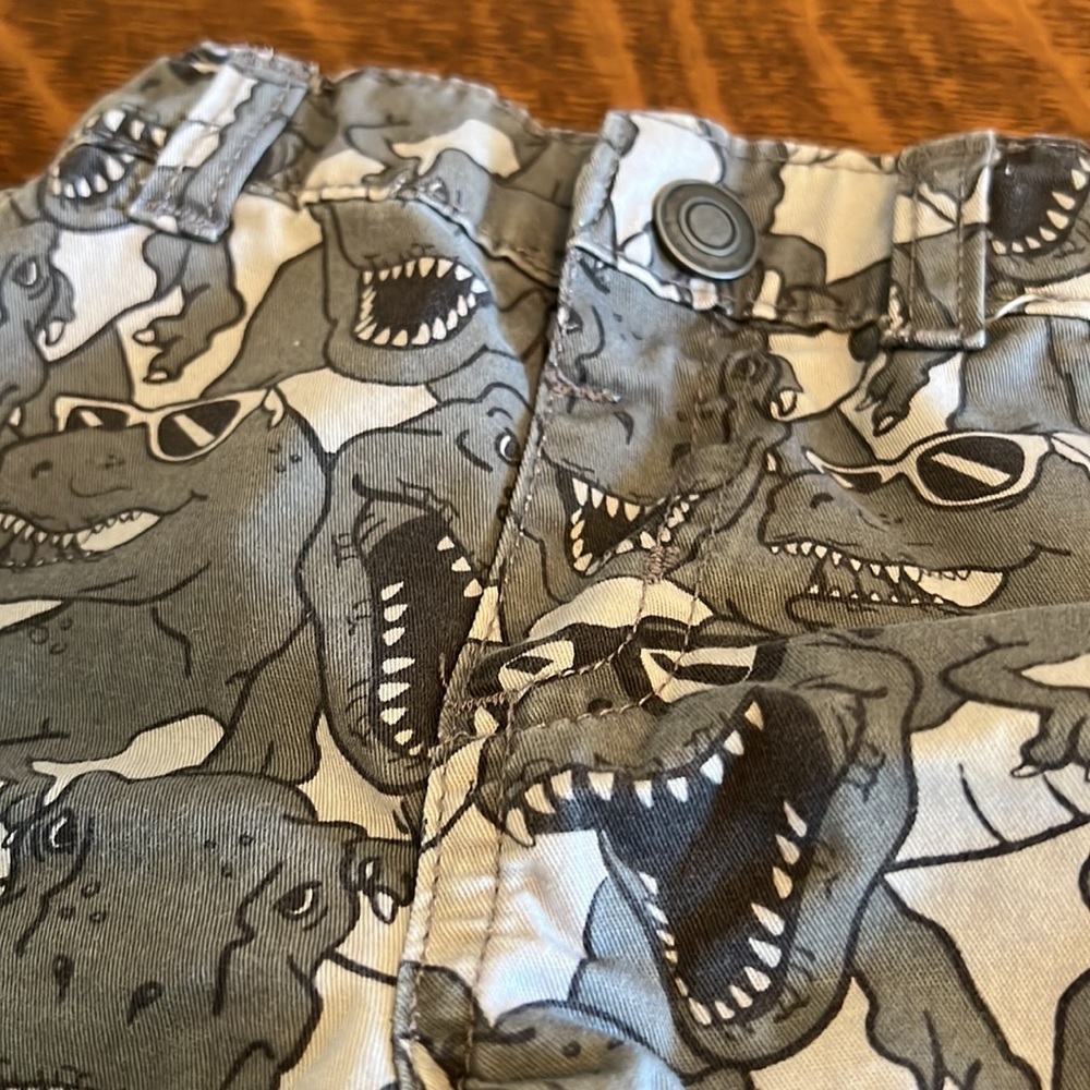 Two pair shorts - Picture 2 of 6